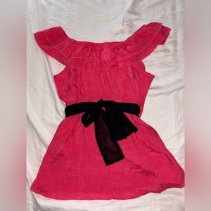 Y2K Ali and Kris’s 2010 off the shoulder pink and black